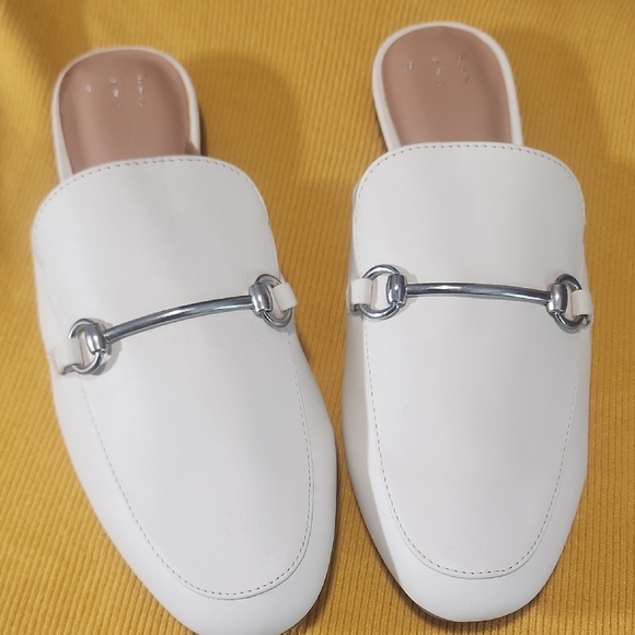 A New Day Women's Off White Slip-On Loafers. 8.5 - Picture 2 of 8
